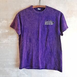 490a. purple vintage Original Red Dirt Hawaii graphic t-shirt, S/M